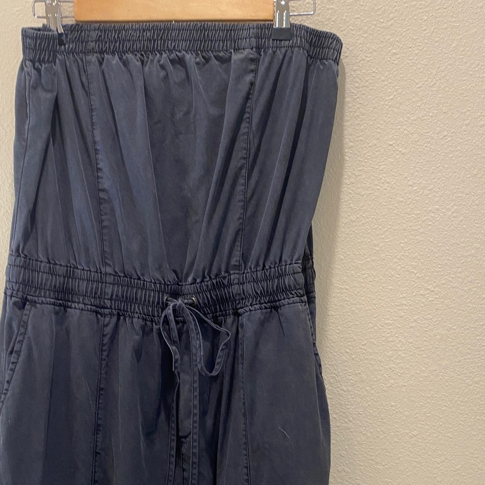Evereve Black Strapless Wide-Leg Jumpsuit - Picture 3 of 8